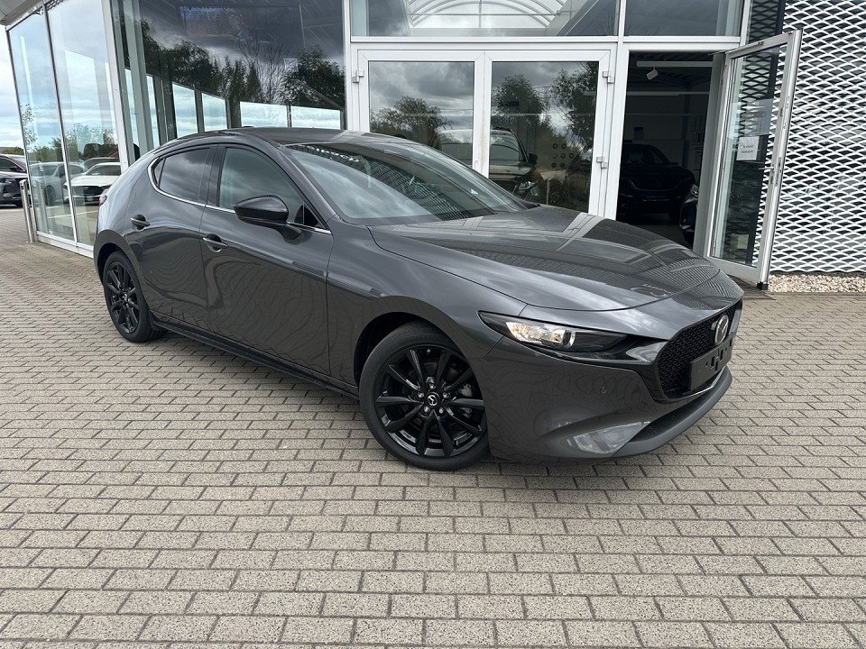 Mazda 3 2,5 rok 2026, 100 km, Německo — foto 3 z 15