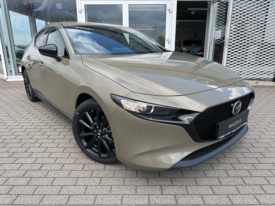 Mazda 3 2,5 rok 2026, 100 km, Německo — foto 2 z 15