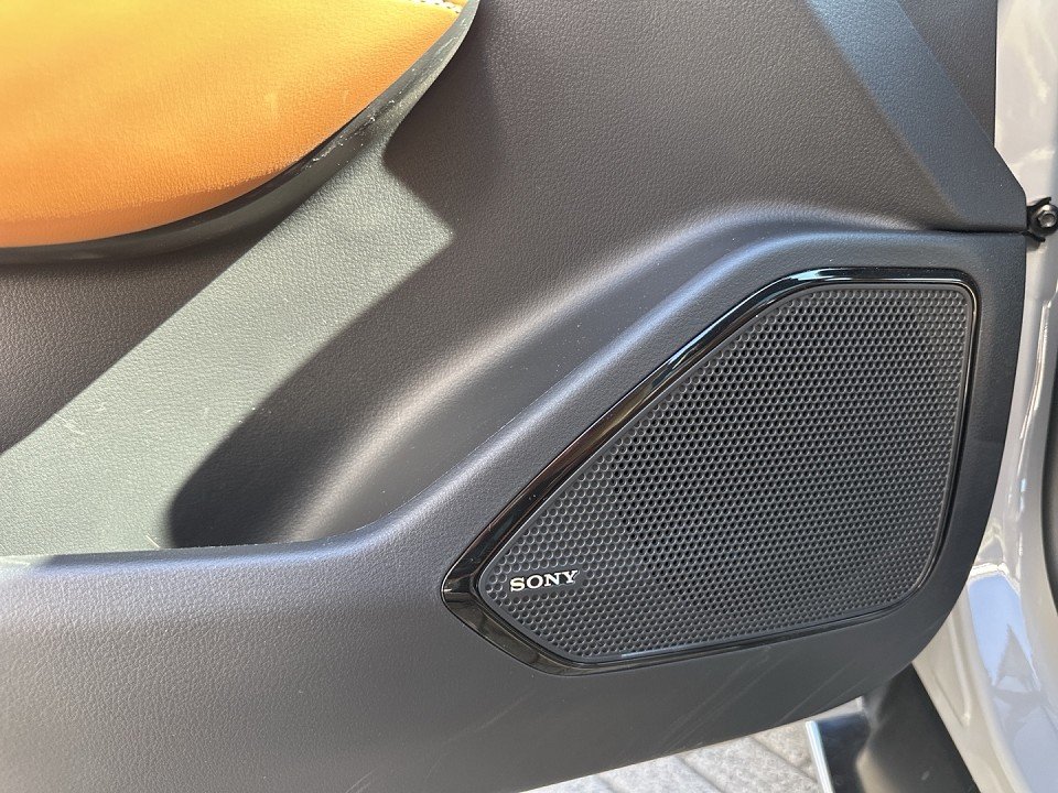 Mazda 6e rok 2026, Německo — foto 9 z 15