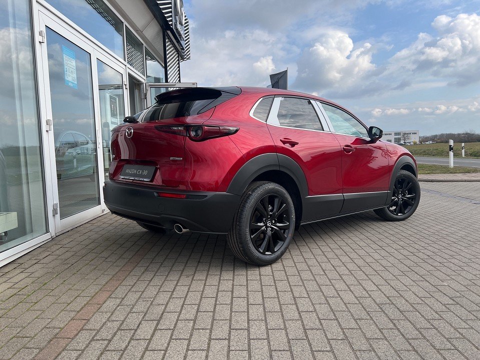 Mazda CX-30 2,5, Německo — foto 4 z 15