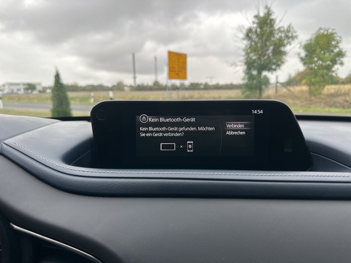 Mazda CX-30 2,0, Německo — foto 13 z 15