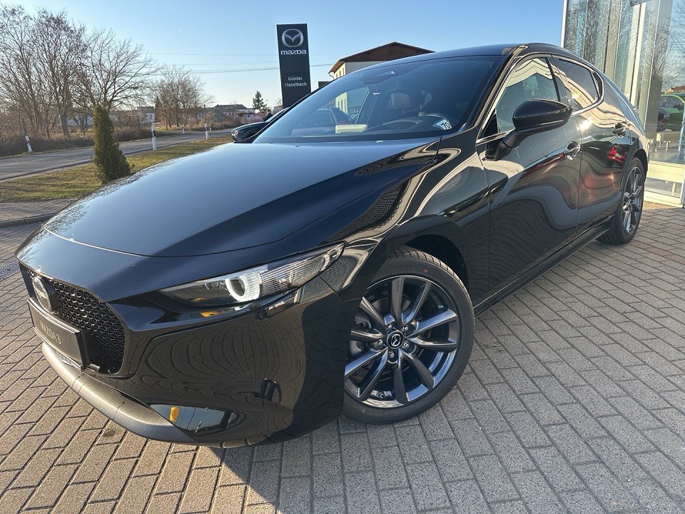 Mazda 3 2.5 rok 2025, 100 km, Německo — foto 3 z 15
