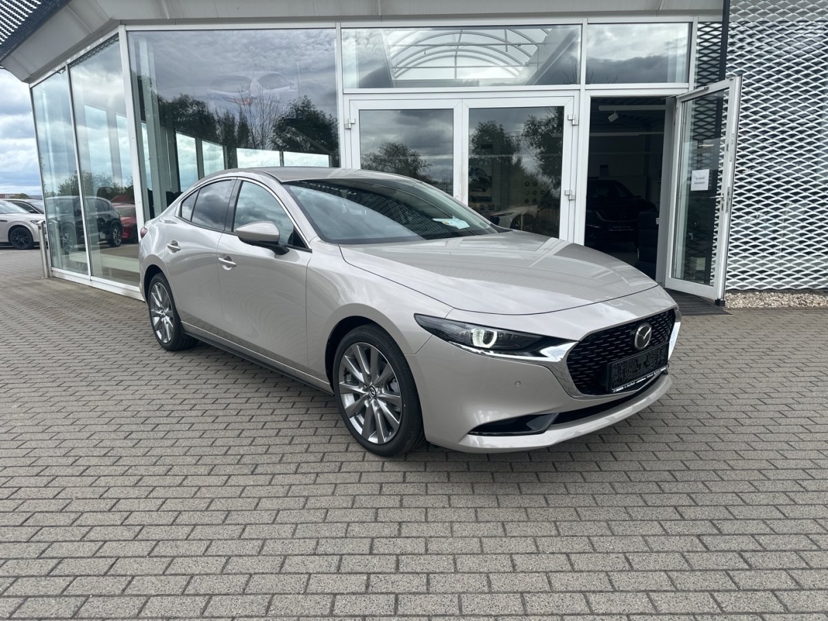 Mazda 3 2,5 rok 2026, 100 km, Německo — foto 3 z 15