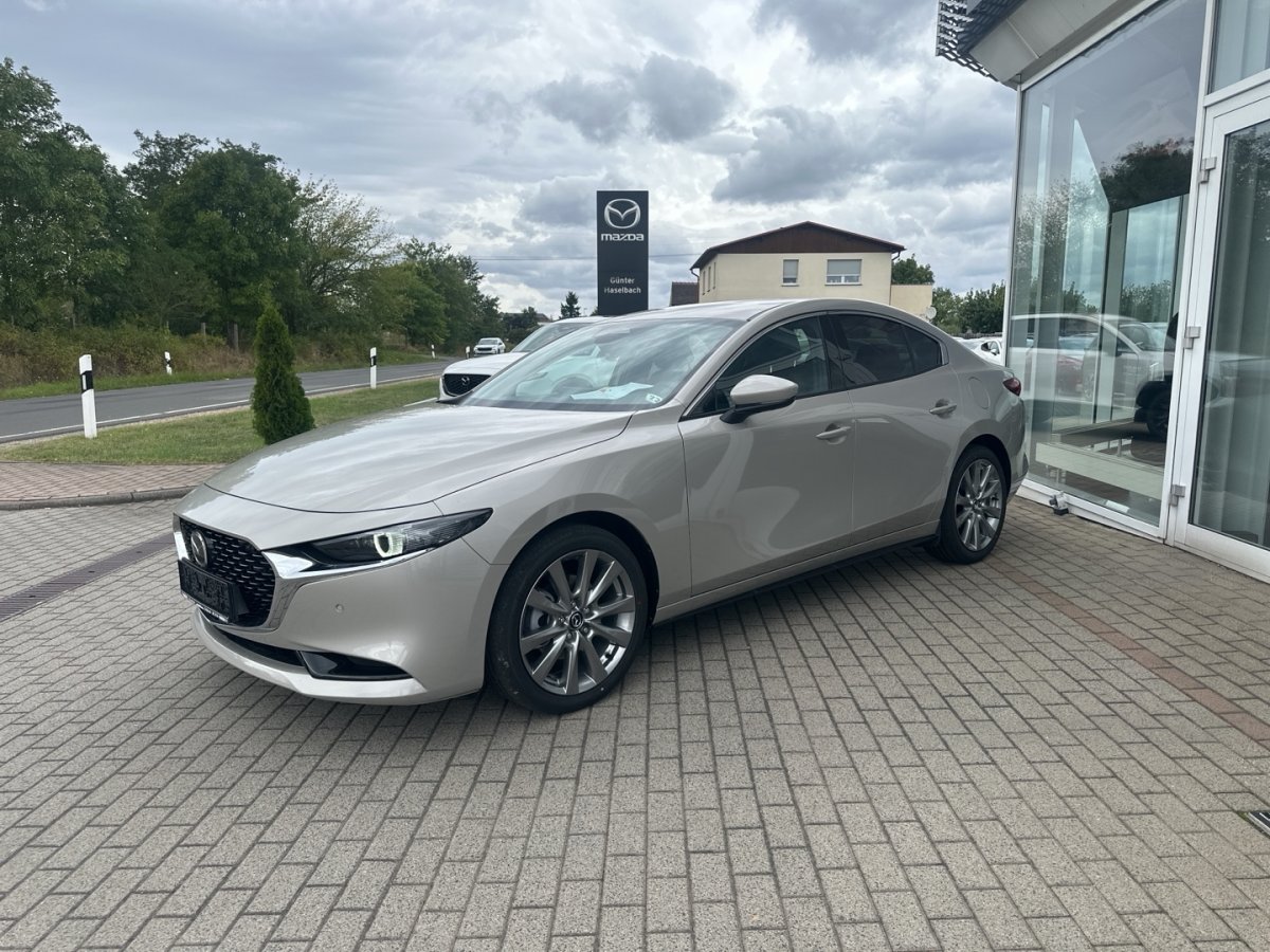 Mazda 3 2,5 rok 2026, 100 km, Německo — foto 4 z 15