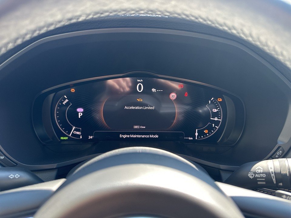 Mazda CX-60 2,5 18 kWh, 100 km, Německo — foto 12 z 15