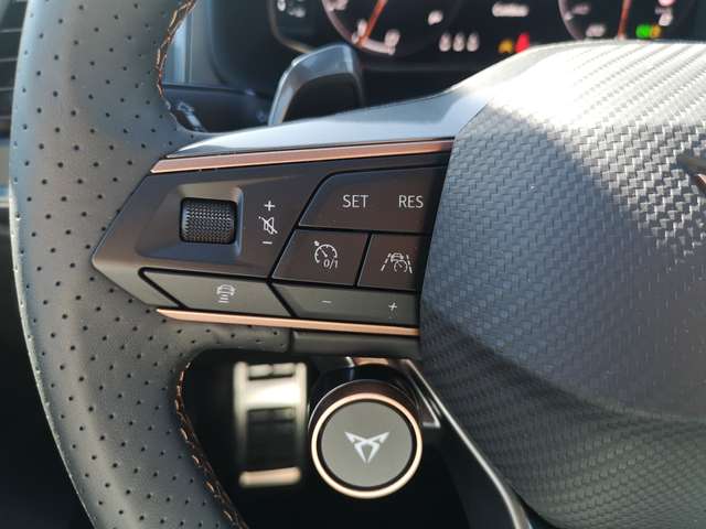 Seat Arona 1.0 TSI 85kw automat rok 2026, 100 km, Německo — foto 15 z 15