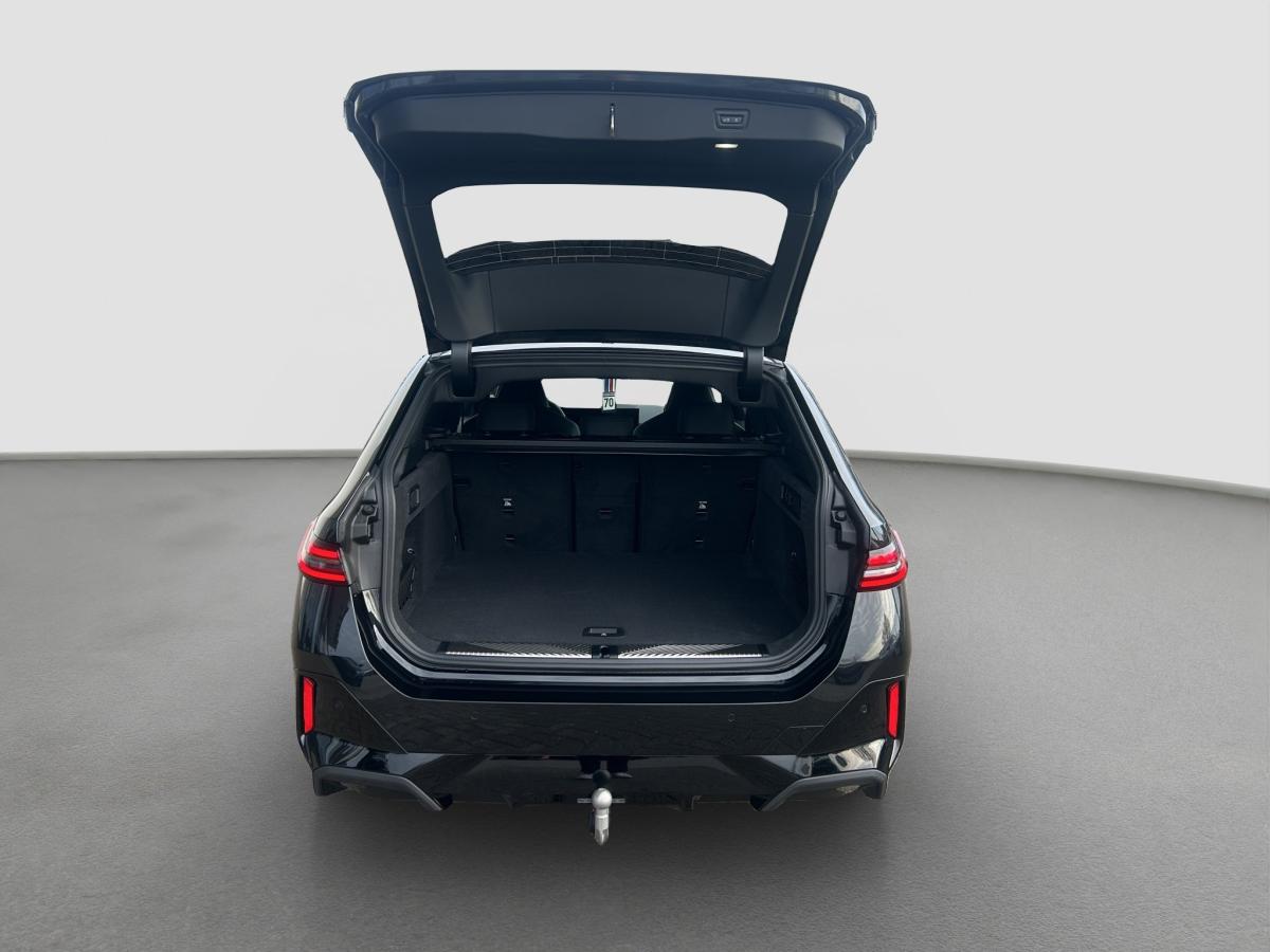 BMW 540d xDrive automat, Německo — foto 11 z 26