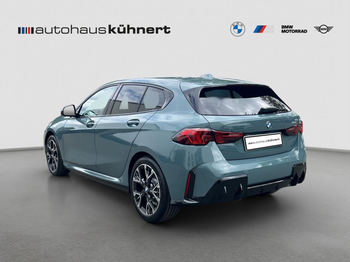 BMW 118d automat, Německo — foto 6 z 36