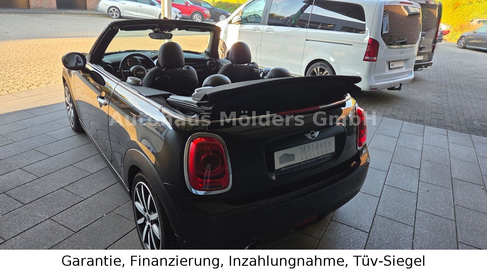 MINI 100 kW automat rok 2017, 49 000 km, Německo — foto 11 z 19