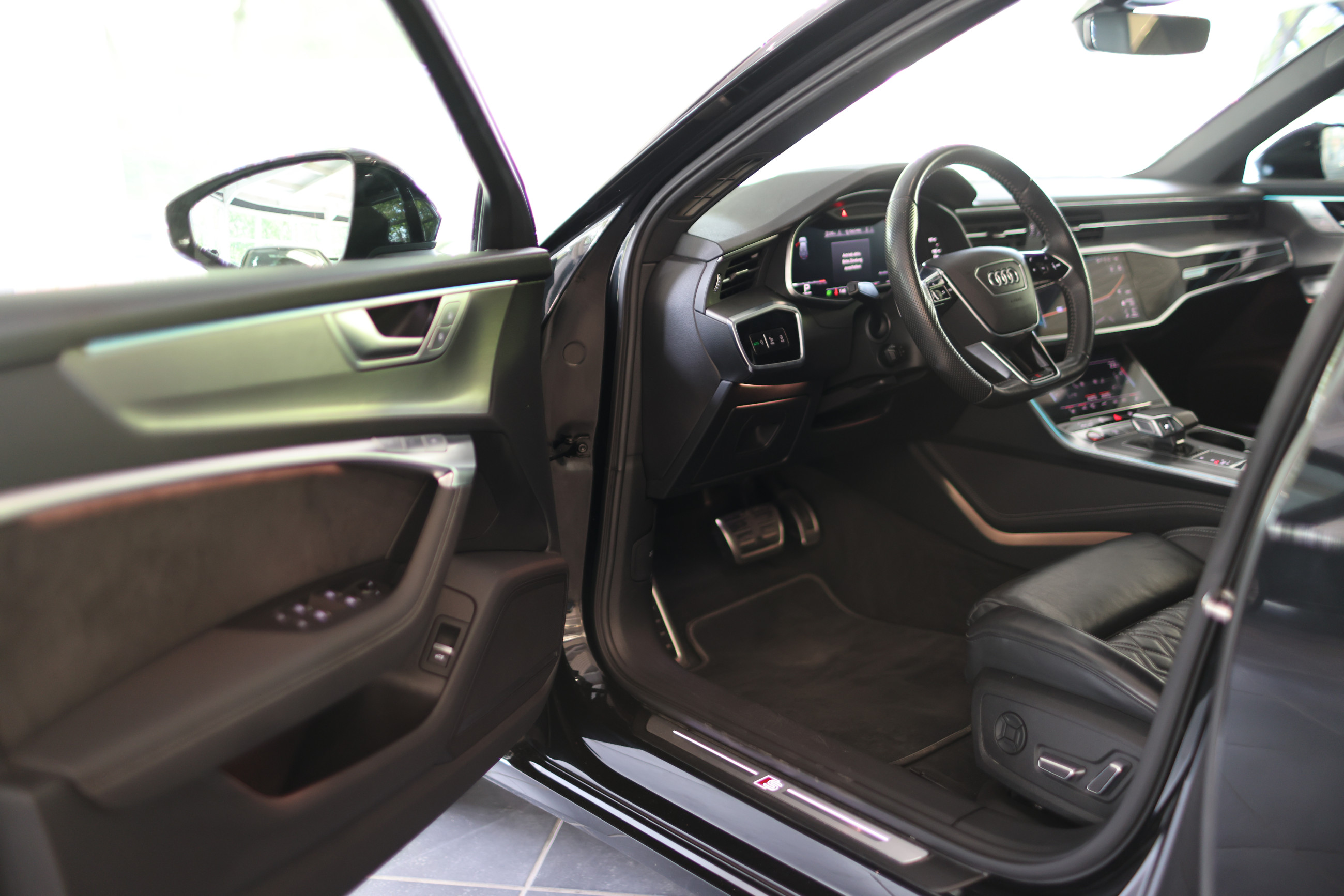Audi s6 3,0 257 kW automat rok 2019, Německo — foto 9 z 21