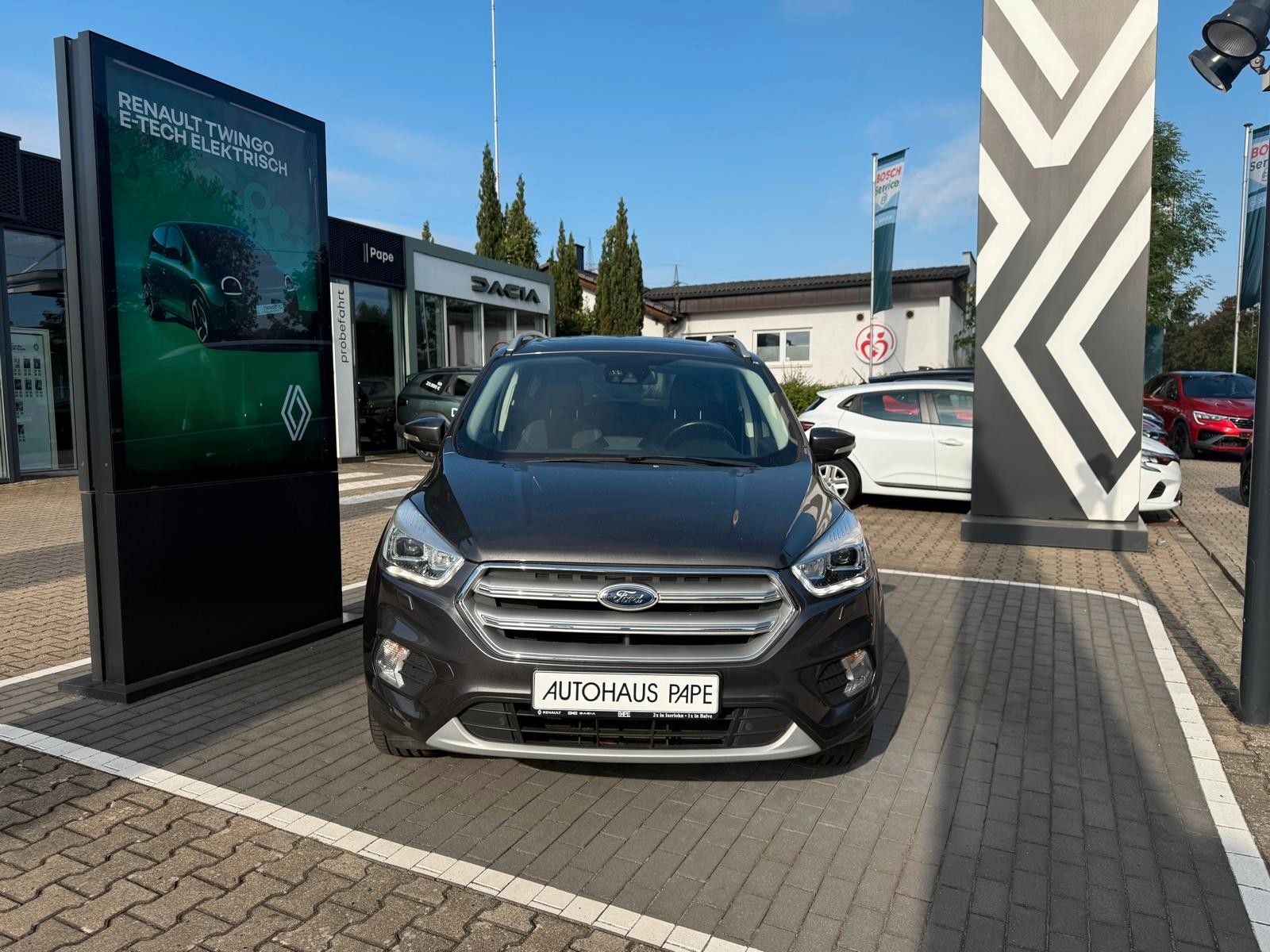 Ford Kuga Titanium 1,5 automat rok 2018, Německo — foto 2 z 22