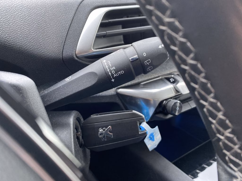 Citroen 96 kW manuál rok 2019, 93 125 km, Německo — foto 15 z 33