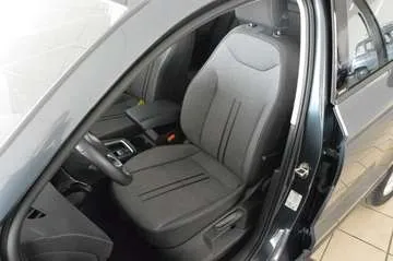 Seat Ateca manuál rok 2021, 69 101 km, Německo — foto 14 z 30