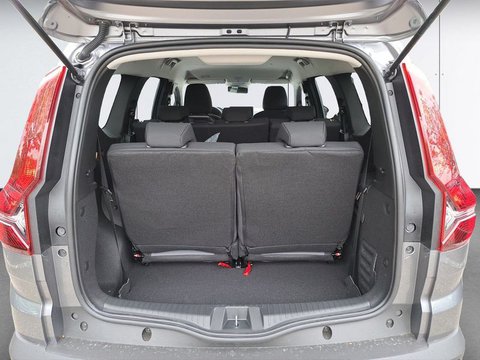Dacia Jogger 1,6 104 kW automat rok 2026, 100 km, Německo — foto 13 z 23