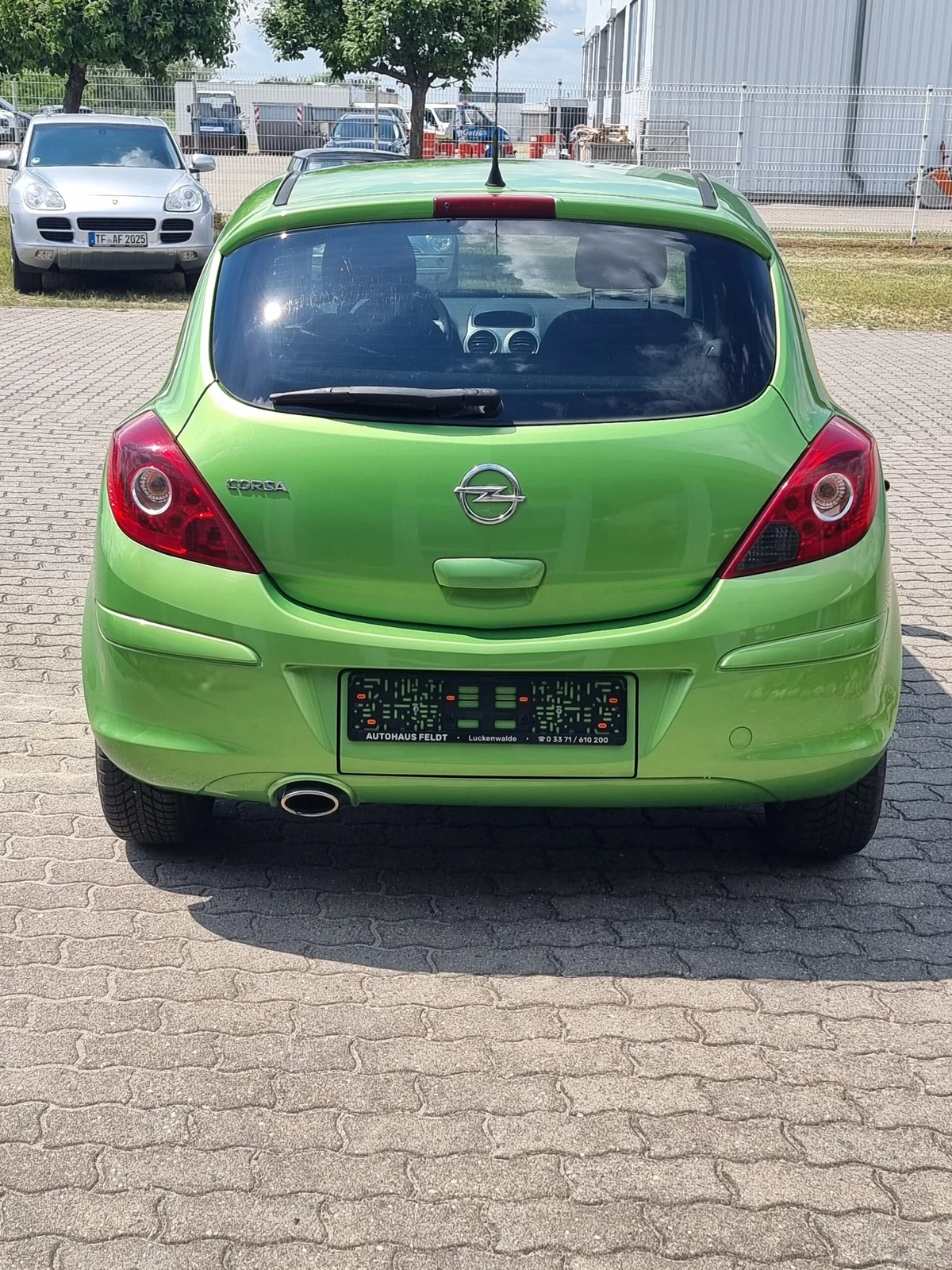 Opel Corsa 3-Türer 1.4, 90 500 km, Německo — foto 3 z 36