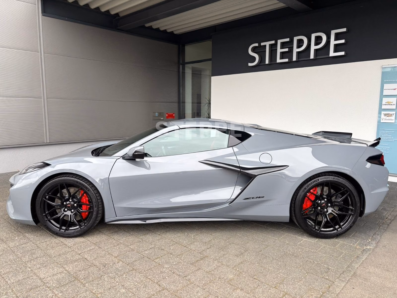 Corvette 5.5 475 kW automat rok 2025, 100 km, Německo — foto 3 z 24