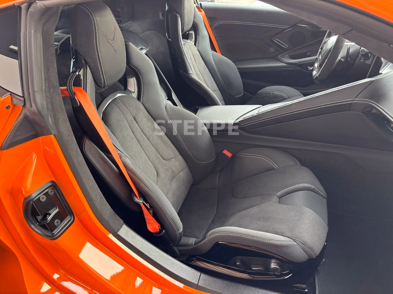 Corvette 5.5 475 kW automat rok 2025, 100 km, Německo — foto 9 z 21