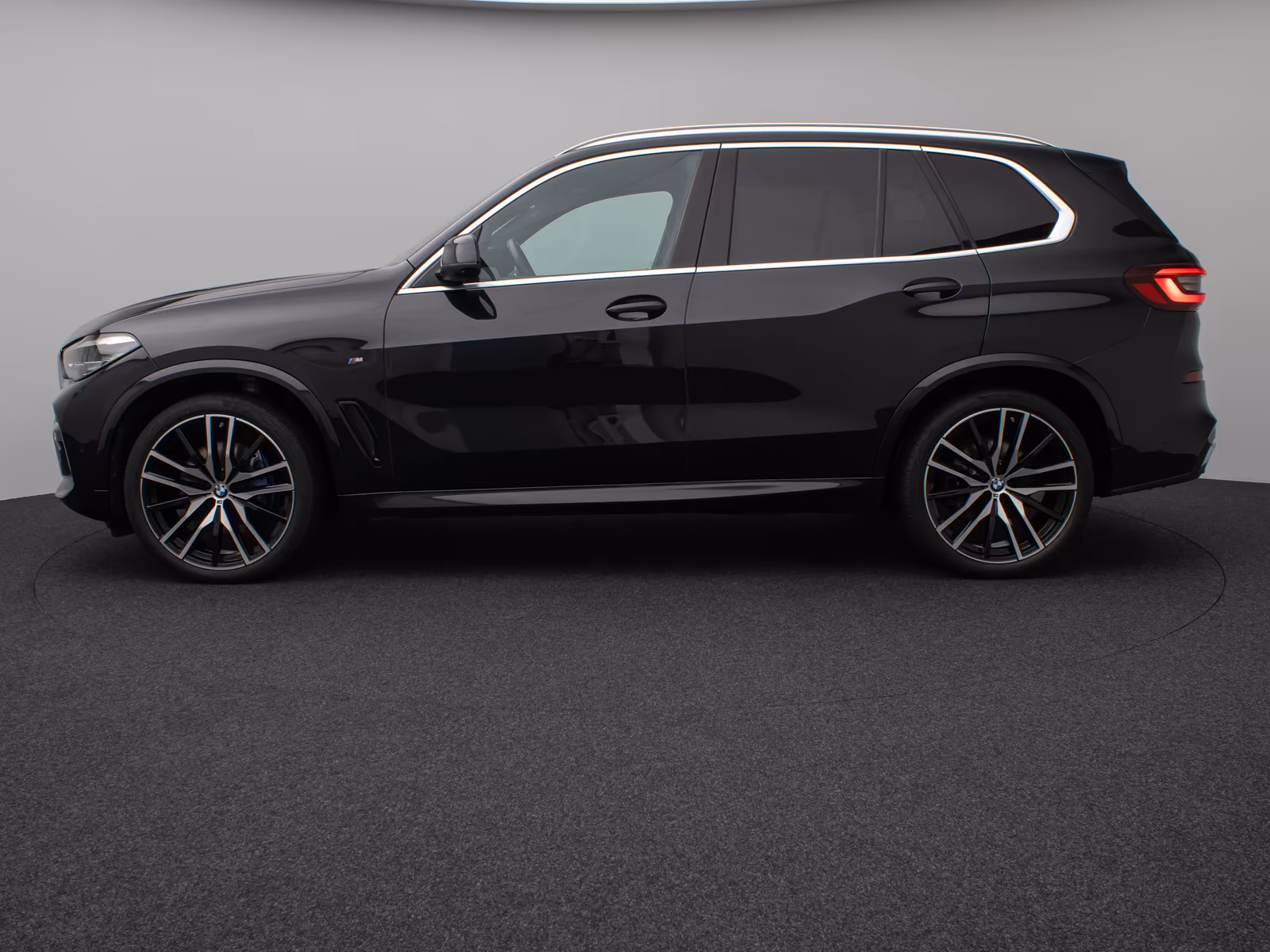 BMW 210 kW automat rok 2022, 139 226 km, Německo — foto 11 z 53