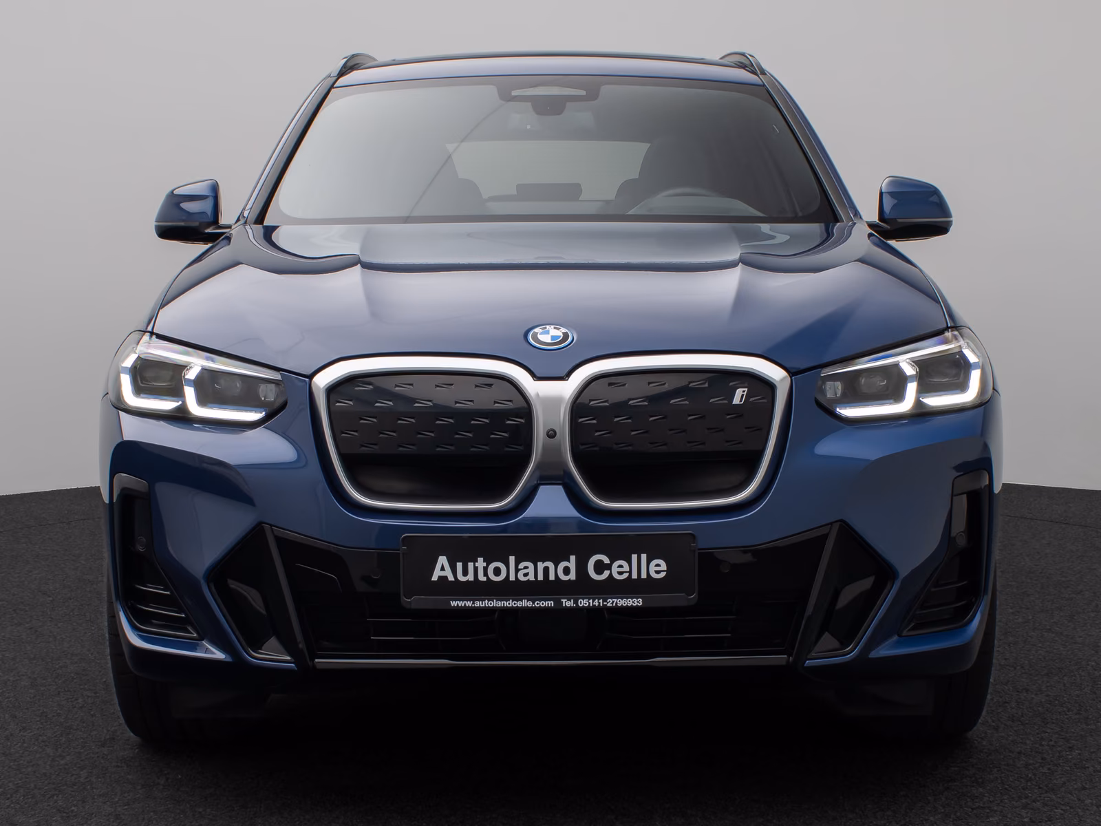 BMW 210 kW automat rok 2023, 15 596 km, Německo — foto 2 z 46