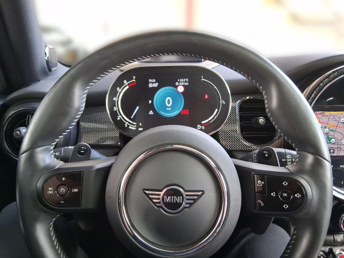 MINI Cooper S 5-Türer automat rok 2022, 19 971 km, Německo — foto 10 z 21