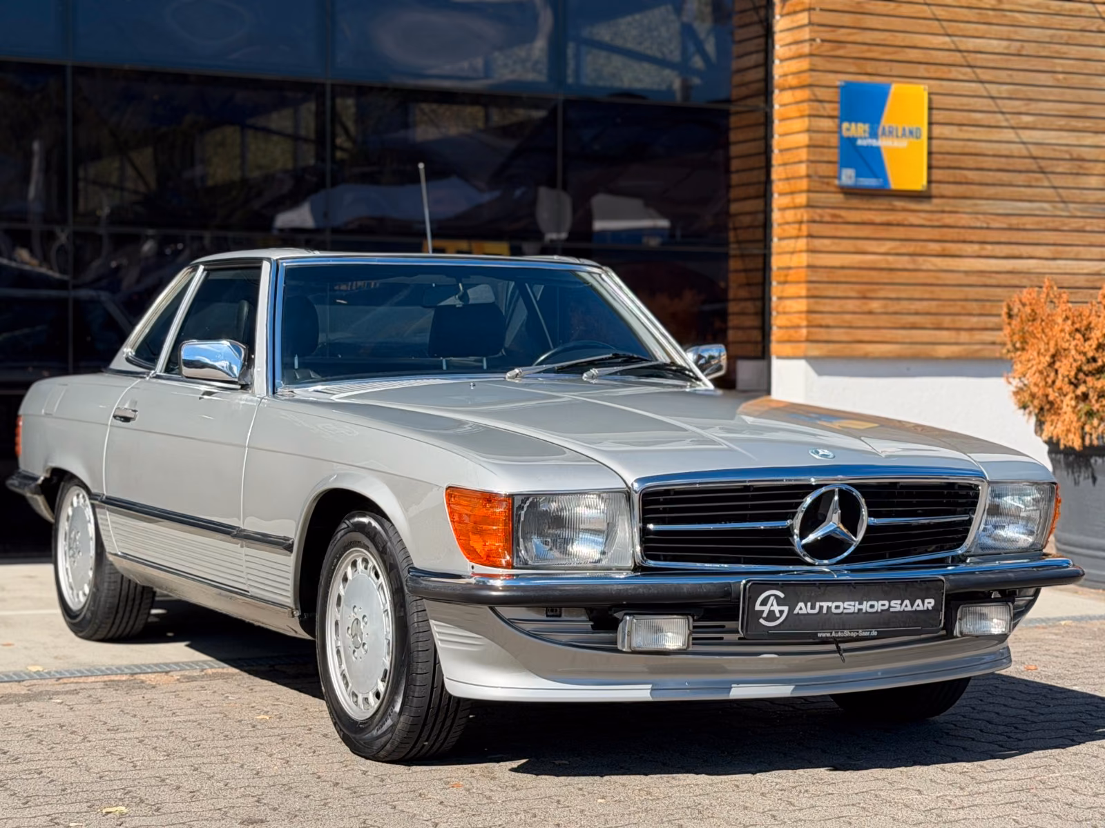 Mercedes-Benz 2,9 132 kW automat rok 1986, 236 300 km, Německo — foto 12 z 38