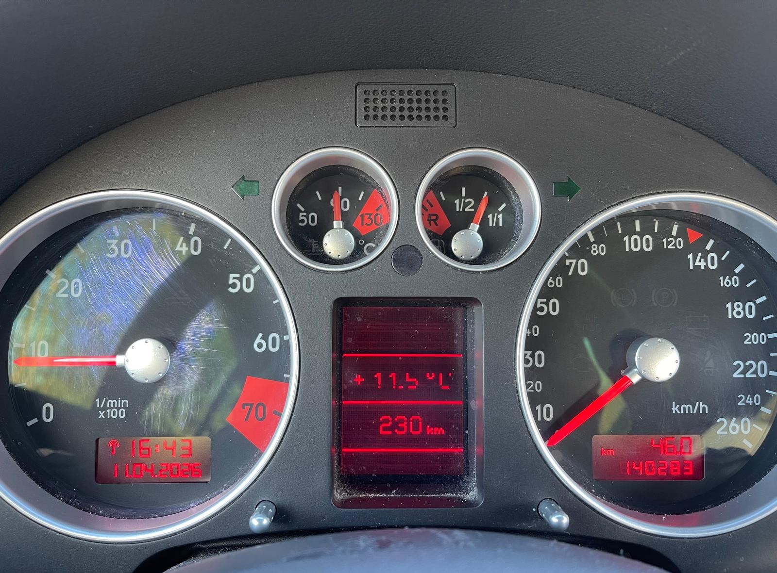 Audi Tt 1.8t manual, 140 300 km, Německo — foto 4 z 35