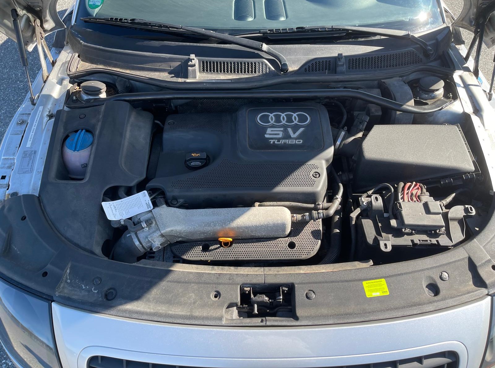 Audi Tt 1.8t manual, 140 300 km, Německo — foto 9 z 35