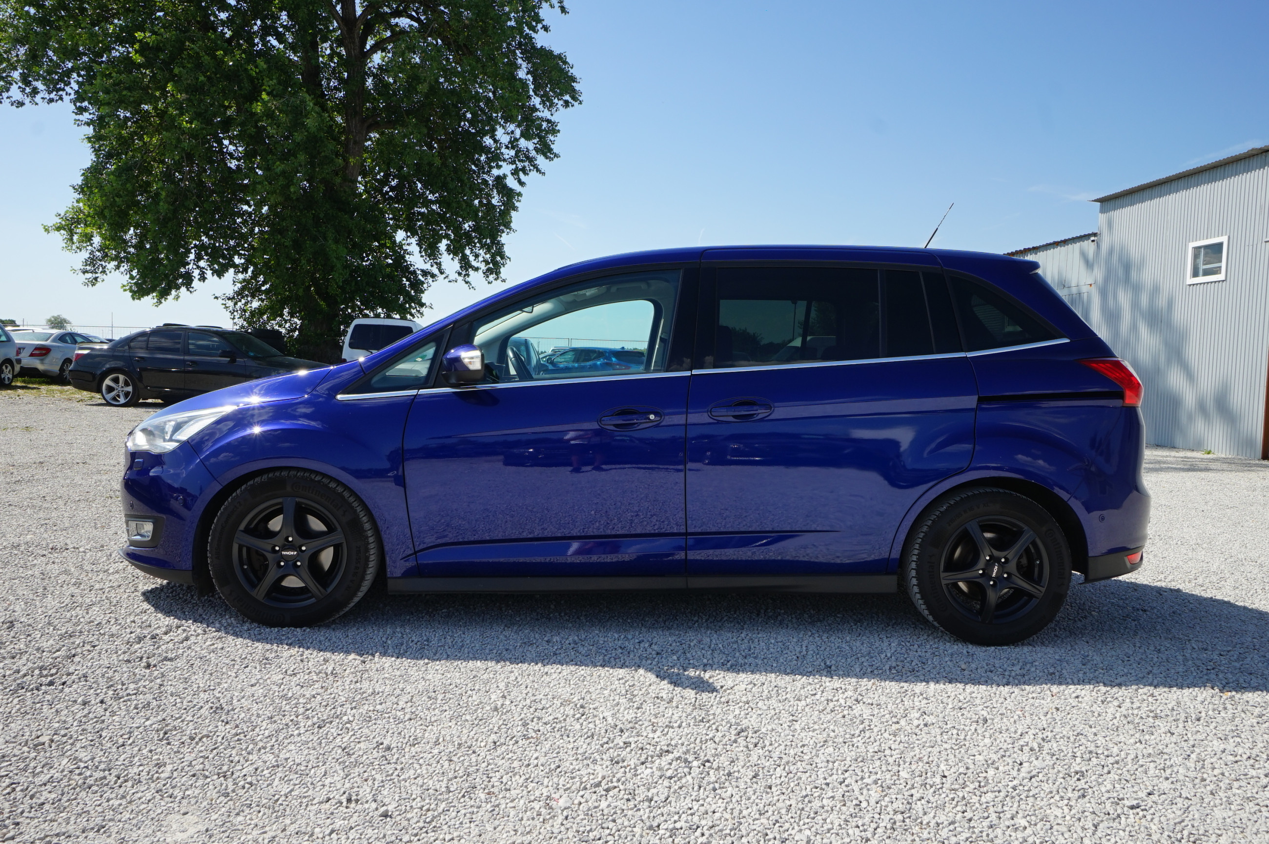 Ford Grand C-Max Ci 2.0 TD 110 kW automat rok 2017, Německo — foto 10 z 31