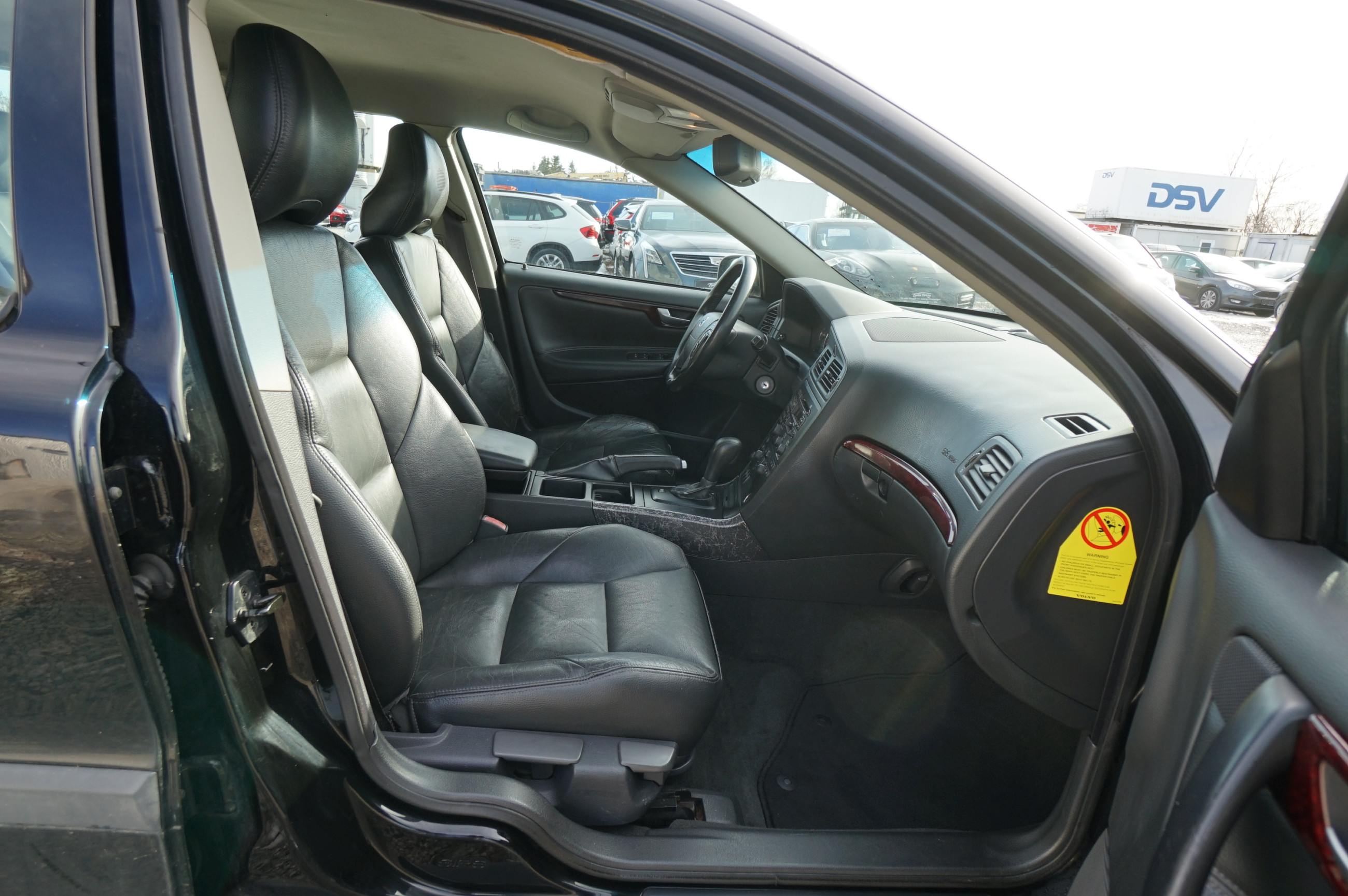 Volvo v70 2.4d 2.4 D 120 kW automat rok 2003, 401 682 km, Německo — foto 15 z 30