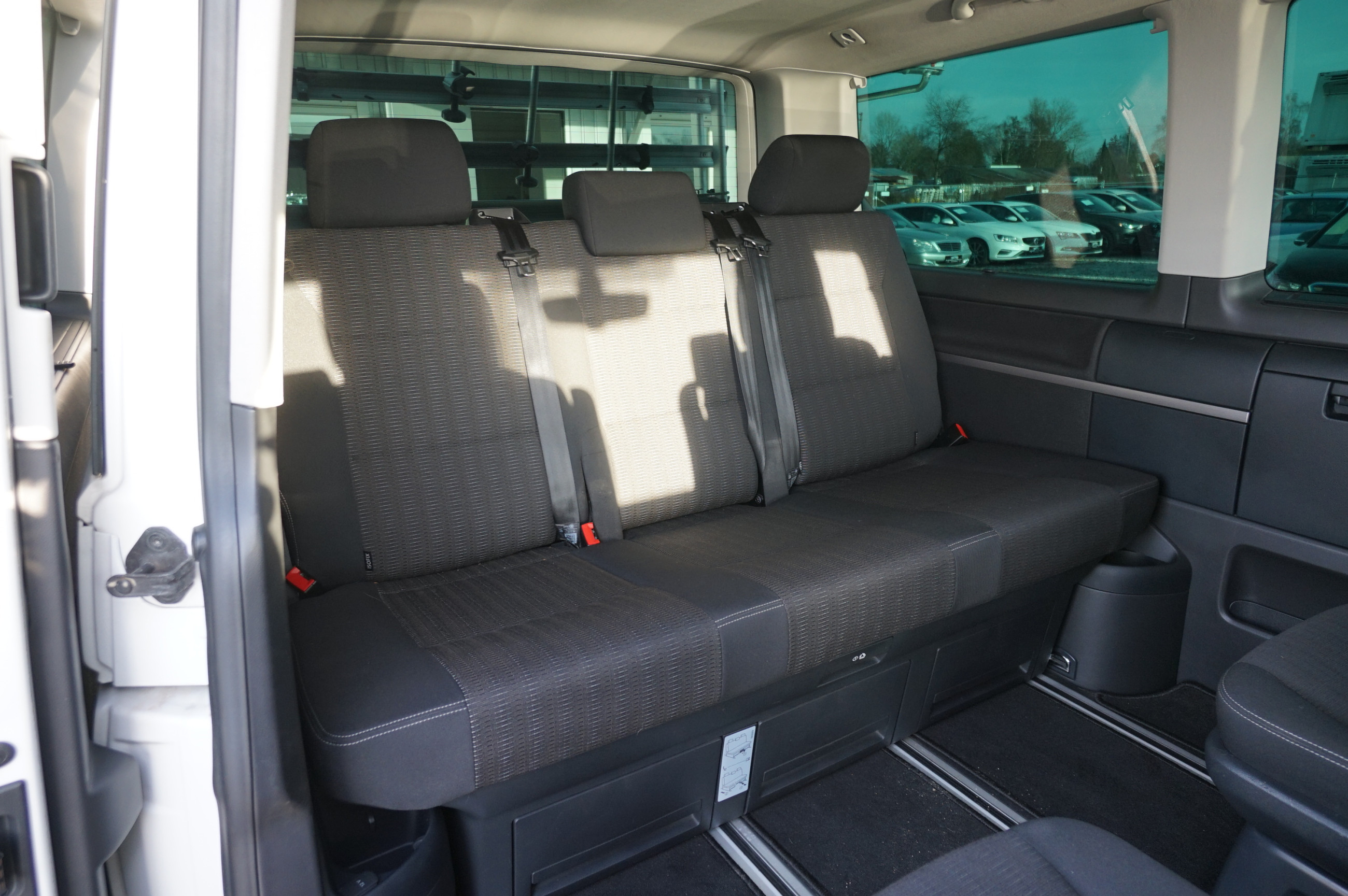 Volkswagen Vw t6 4MOTION 2,0 TDI 150 kW automat rok 2017, 163 000 km, Německo — foto 15 z 29