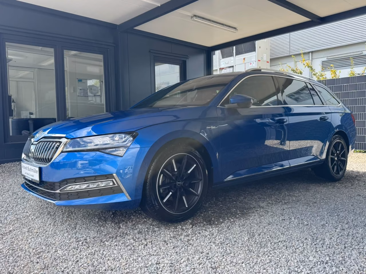Škoda Superb 4x4 2.0 TDI DSG 147 kW rok 2023, 96 411 km, Německo — foto 6 z 22