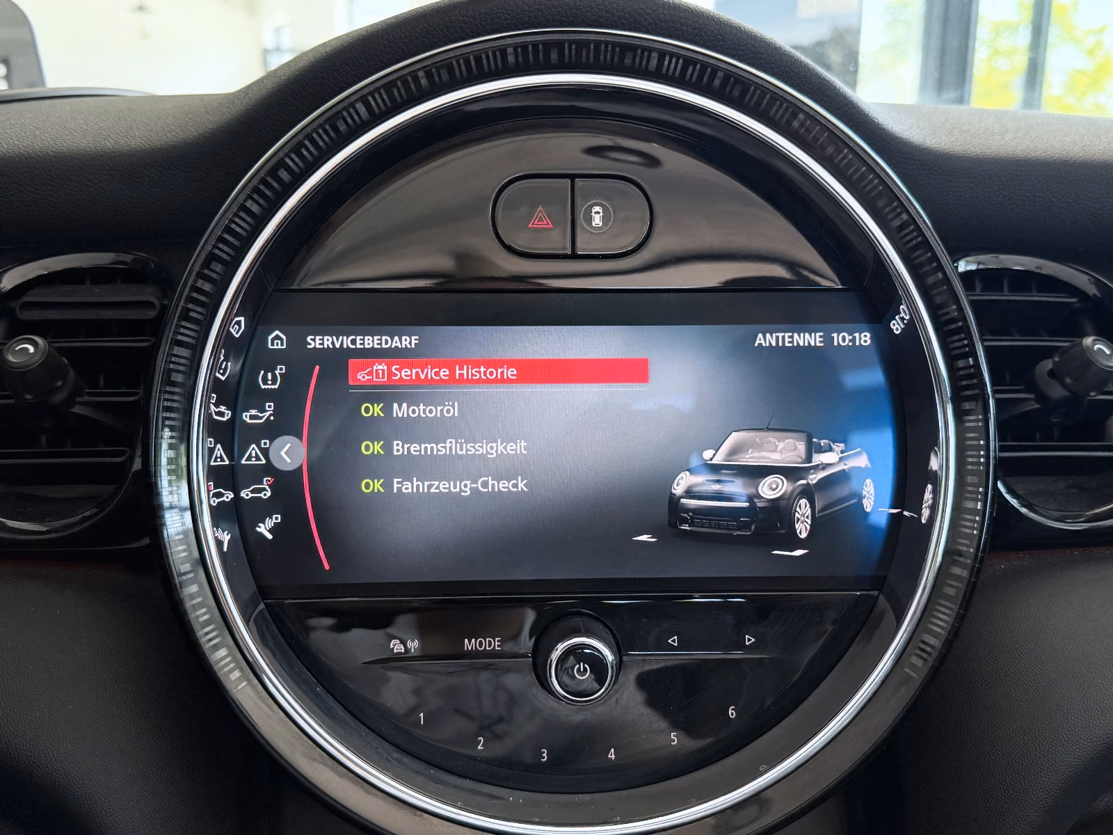 MINI Cooper 1,5 100 kW automat rok 2023, 57 732 km, Německo — foto 16 z 27