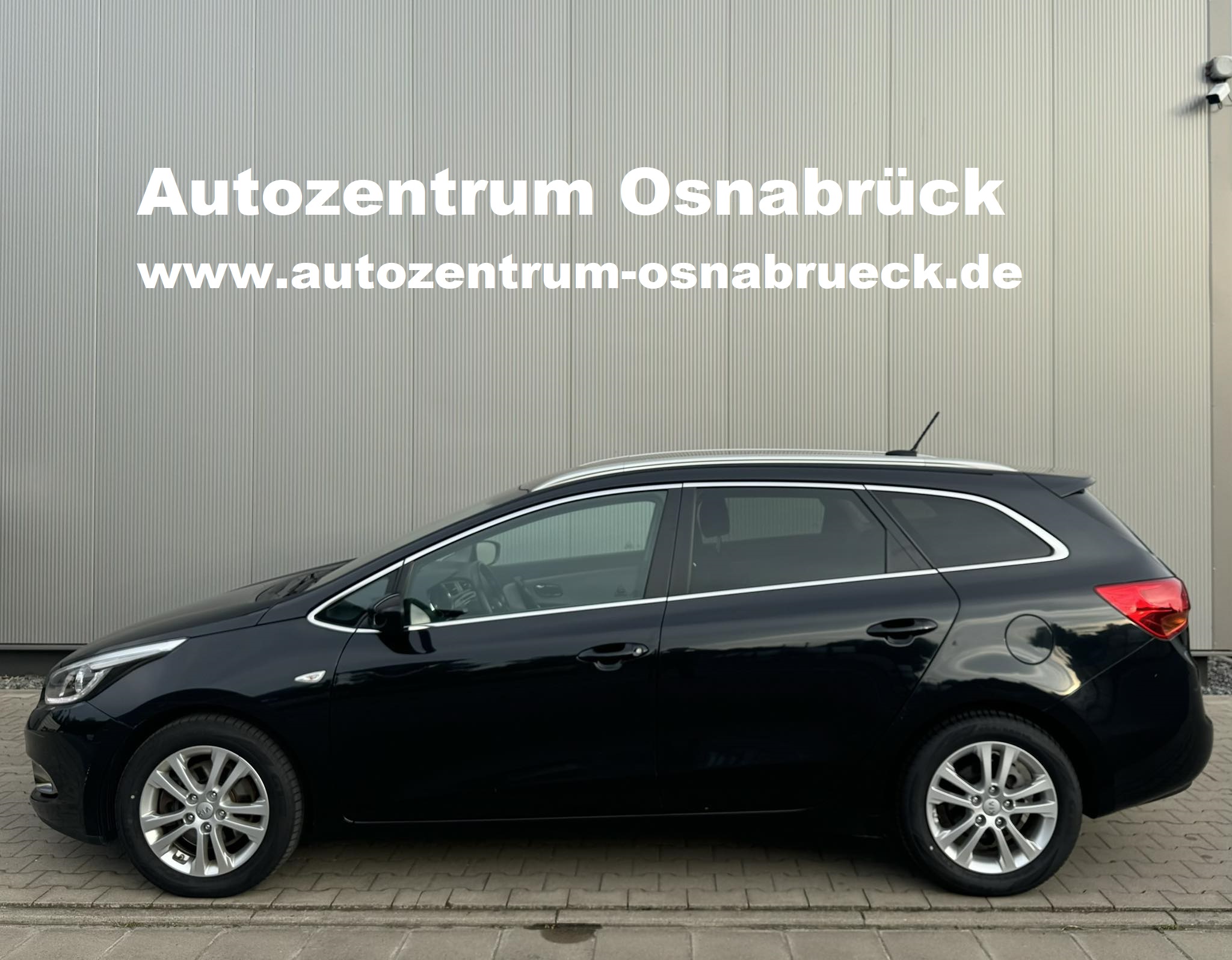 Ford Focus 1,6 99 kW manuál rok 2015, 140 000 km, Německo — foto 12 z 43