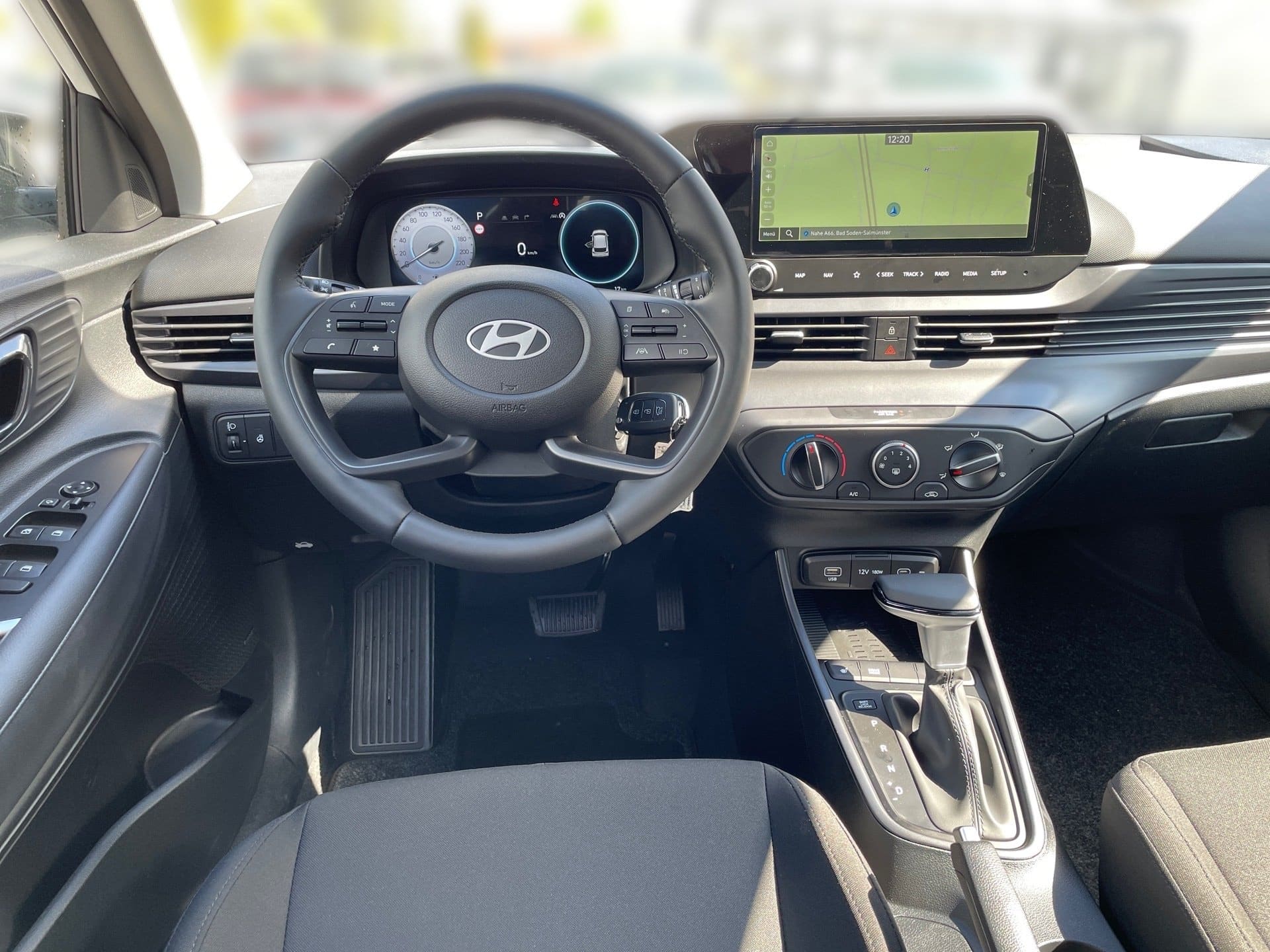 Hyundai i20 1.0 T-GDI 66 kW automat rok 2026, 100 km, Německo — foto 11 z 28