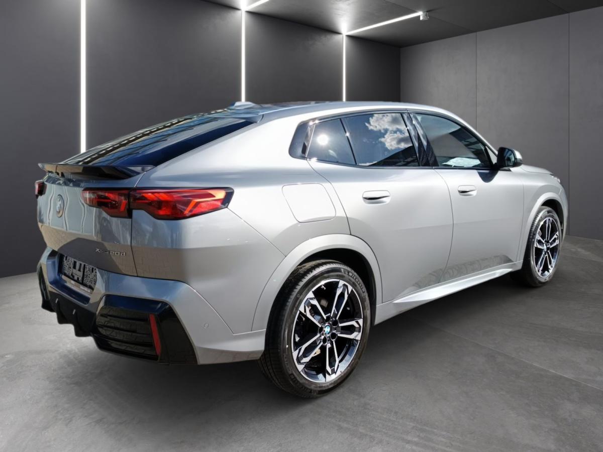 BMW x2 automat rok 2025, 25 466 km, Německo — foto 8 z 35