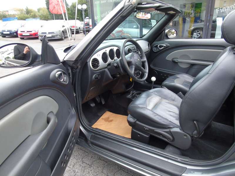 Chrysler Pt Cruiser 2.4 105 kW manuál rok 2004, 139 700 km, Německo — foto 9 z 20