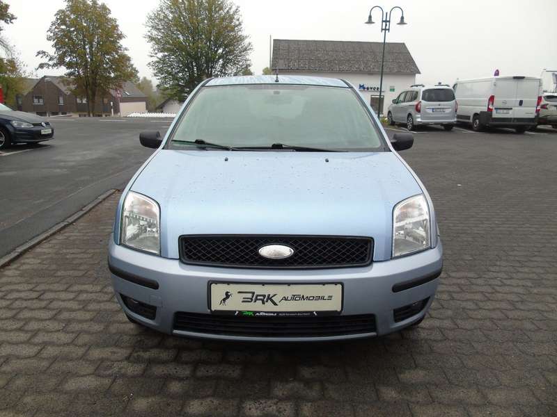 Ford Fusion 16V 1.4 59 kW automat rok 2005, 113 000 km, Německo — foto 2 z 23