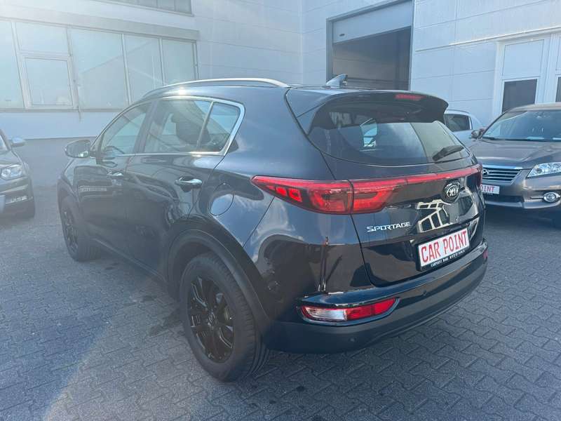 Kia Sportage 97 kW manuál rok 2017, 148 000 km, Německo — foto 7 z 38