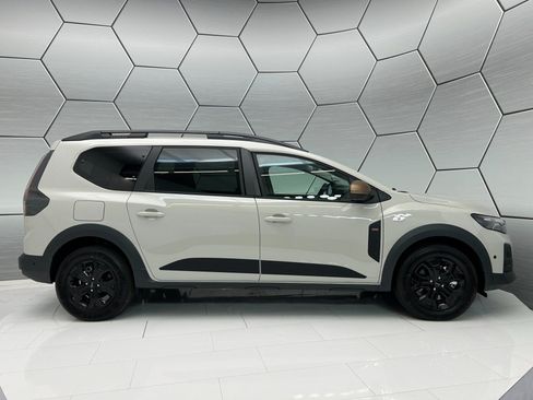 Dacia Jogger Extreme Eco-G automat, Německo — foto 11 z 42