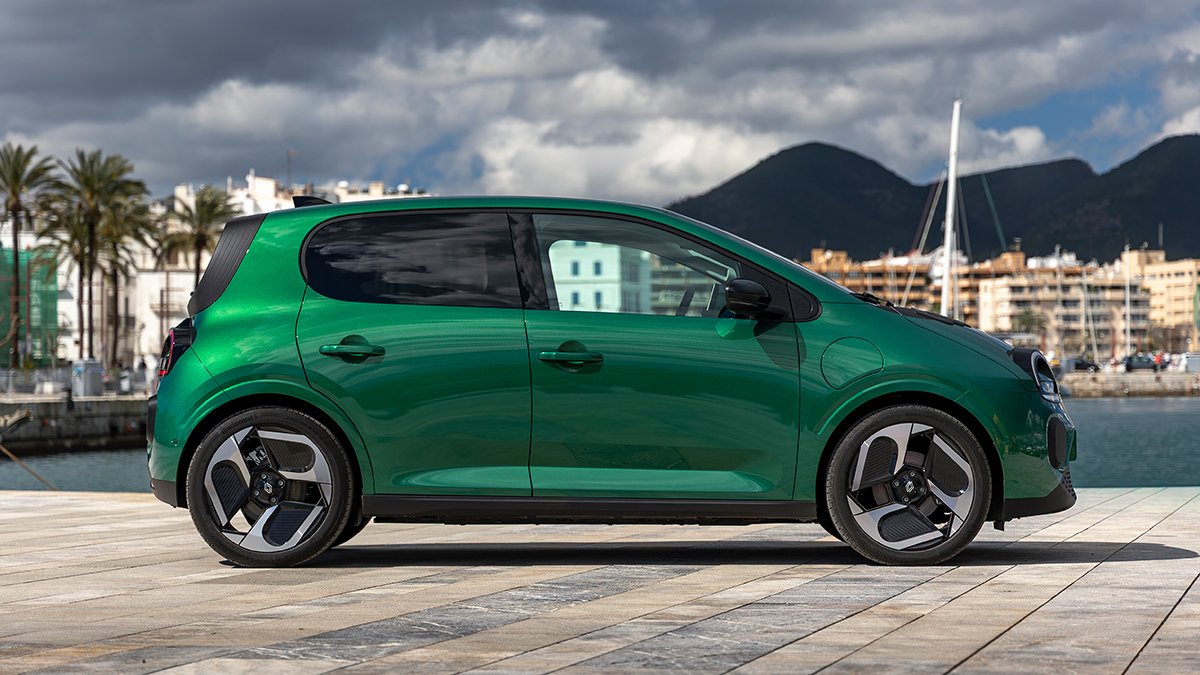 Renault Der Neue, Německo — foto 4 z 8
