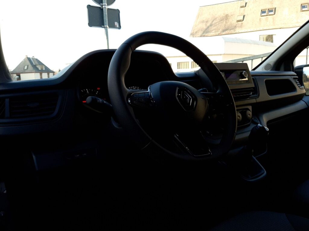Renault Arkana 2,0 96 kW manuál rok 2024, 12 900 km, Německo — foto 9 z 33