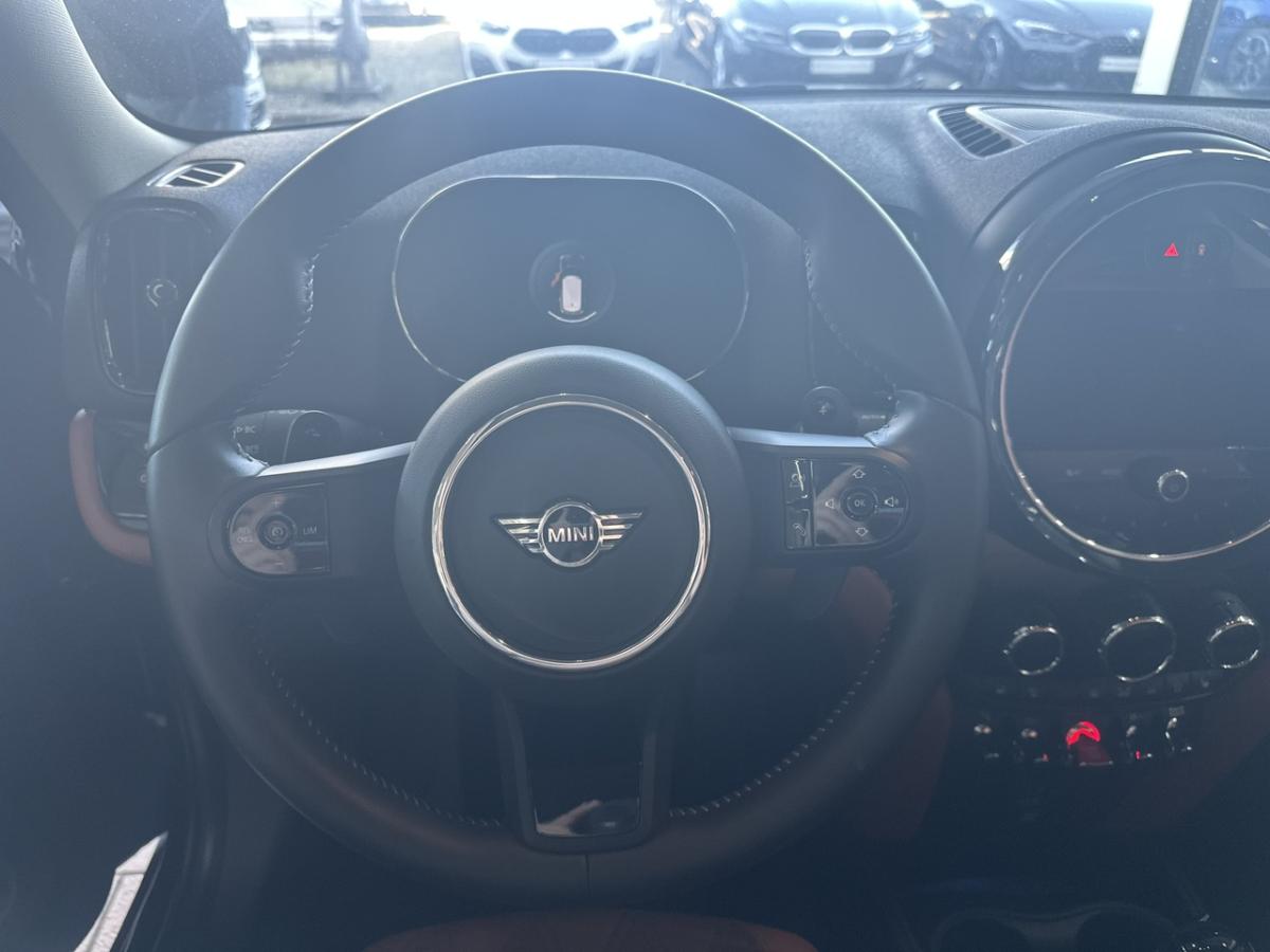 MINI Cooper S Countryman automat rok 2023, 20 700 km, Německo — foto 13 z 35