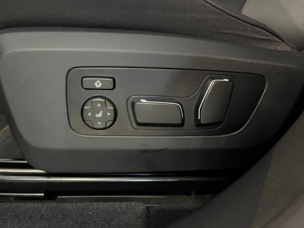BMW x3 xDrive automat rok 2025, 21 423 km, Německo — foto 11 z 31