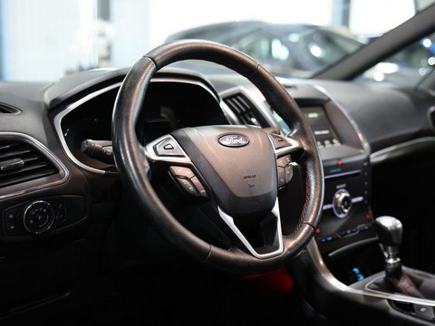 Ford S-max 1.5 118 kW manuál rok 2018, 130 000 km, Německo — foto 14 z 36