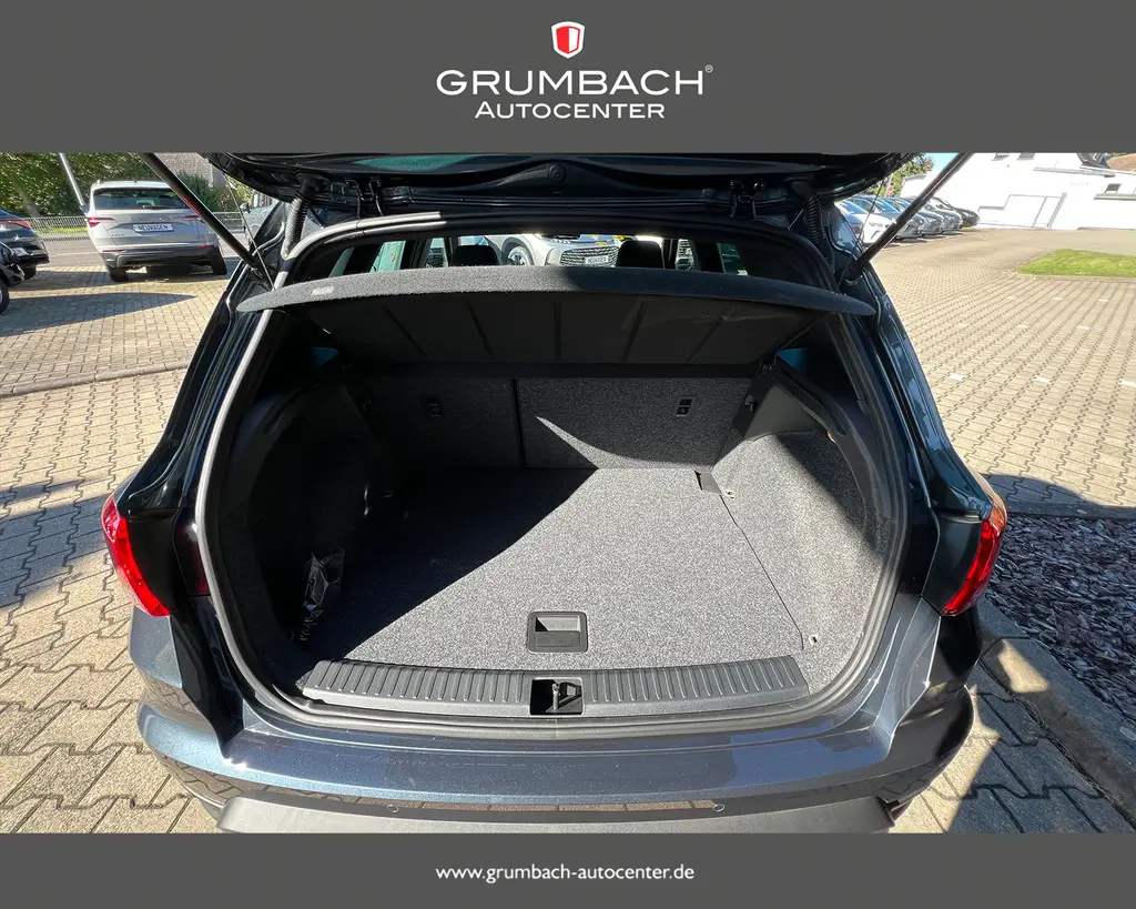Seat Arona 1.0 TSI 85 kW automat, 100 km, Německo — foto 4 z 44