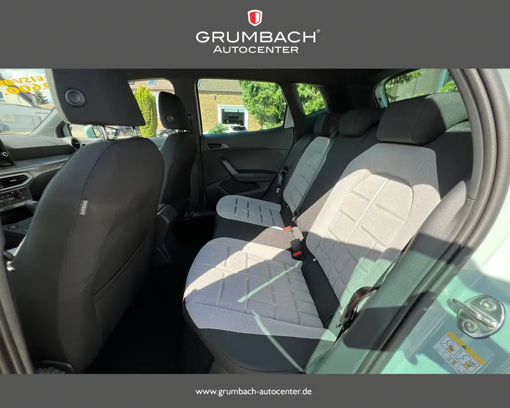 Seat Arona 1.0 TSI 85 kW automat, 100 km, Německo — foto 8 z 58