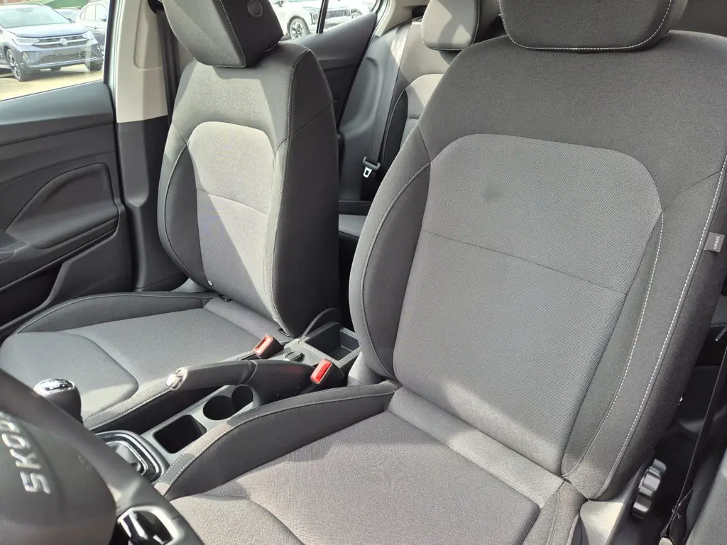 Škoda Fabia 1.0 TSI 70 kW manuál rok 2026, 100 km, Německo — foto 11 z 44