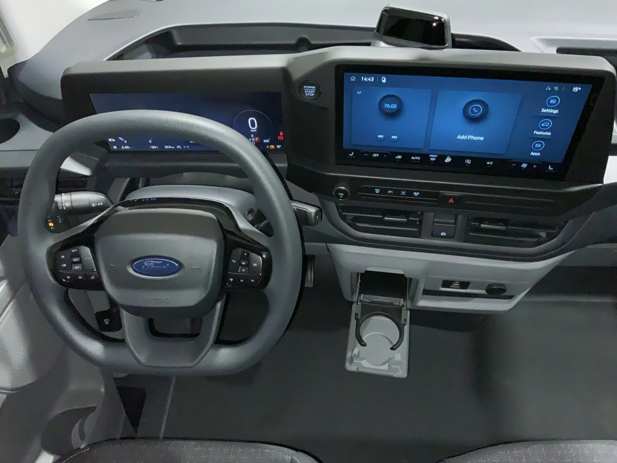 Ford Transit Custom 2.0 100 kW automat rok 2026, Německo — foto 13 z 28