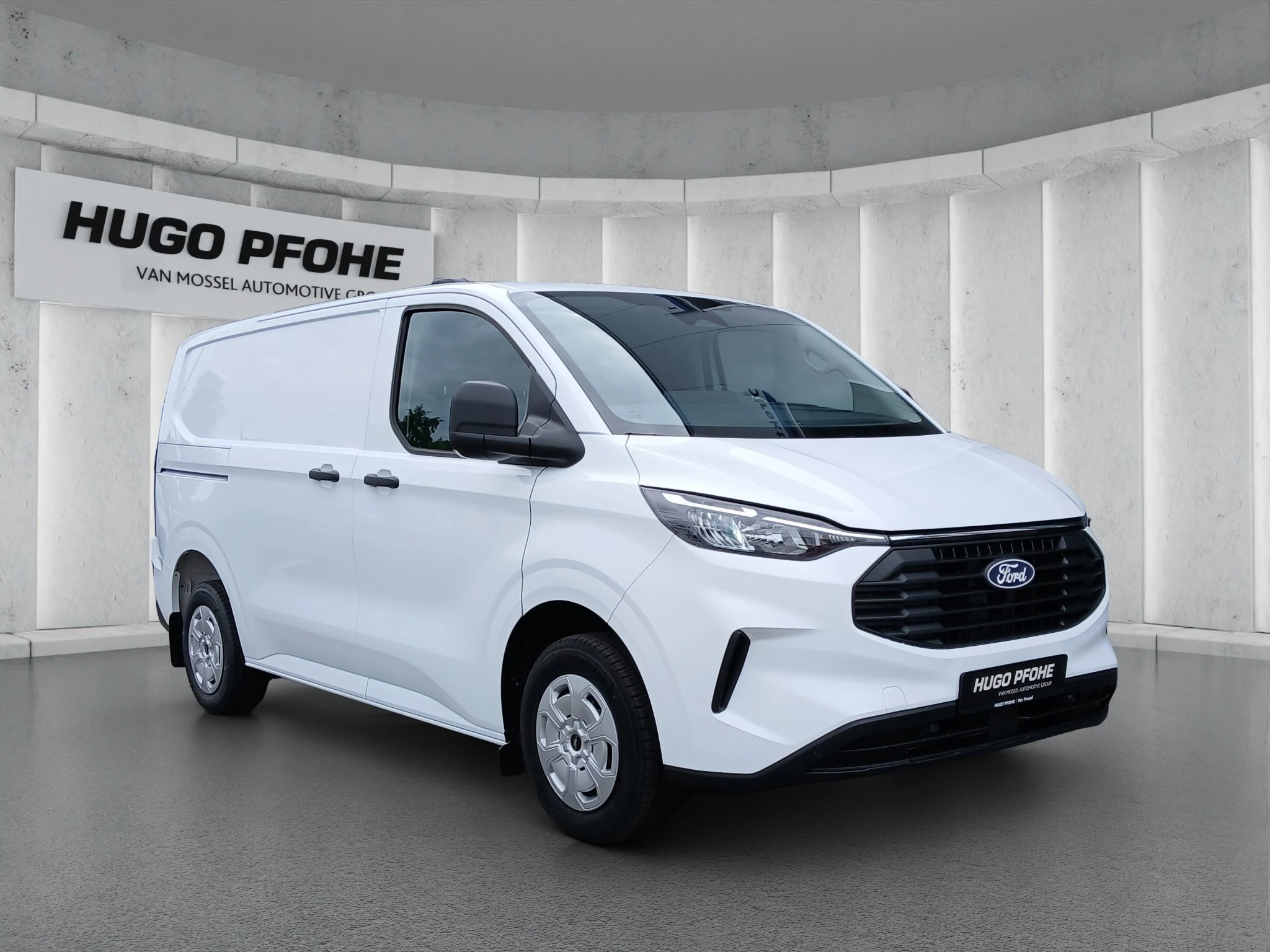 Ford Transit Custom 2,0 100 kW manuál, Německo — foto 9 z 32