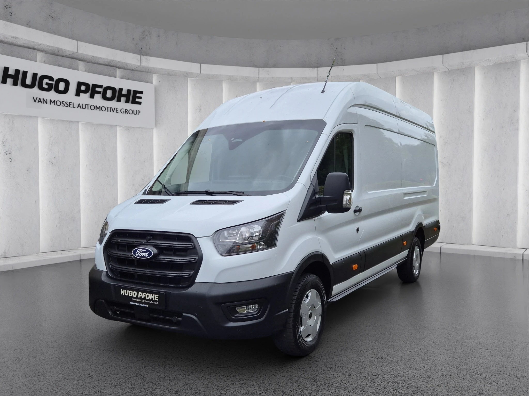 Ford Transit 5.5 96 kW manuál rok 2025, 28 725 km, Německo — foto 2 z 23